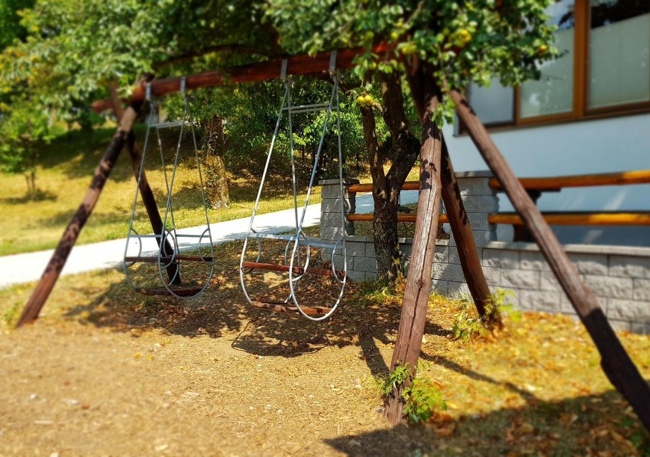 Apartma Pri Bostjanu Škofja Loka Esterno foto